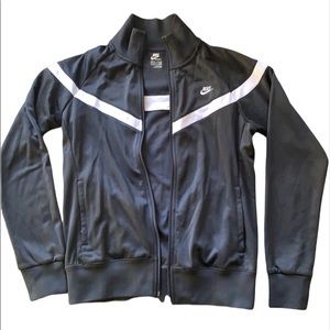 Nike zip-up jacket size Medium